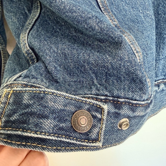 Levi's- Mens Type III Denim Jean Trucker Jacket Fleeced Lined. Size Large - Picture 5 of 11